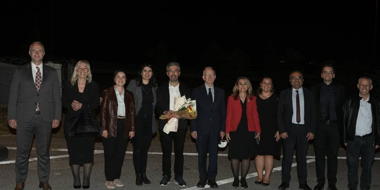 Fırat Epözdemir cezaevinden çıktı