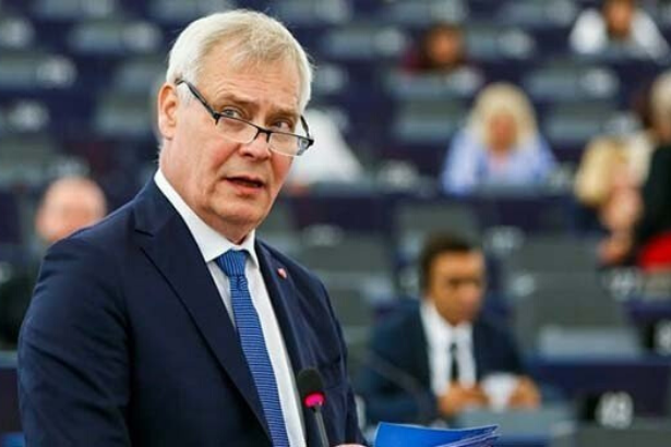 Finlandiya Başbakanı Rinne istifa etti