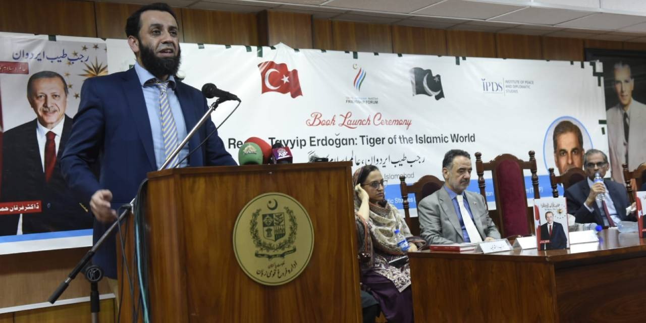 Pakistan Enformasyon Bakanı ndan Erdoğan sözleri