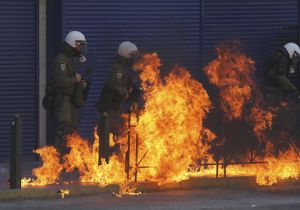 Yunanistan da Olaylı Gün!