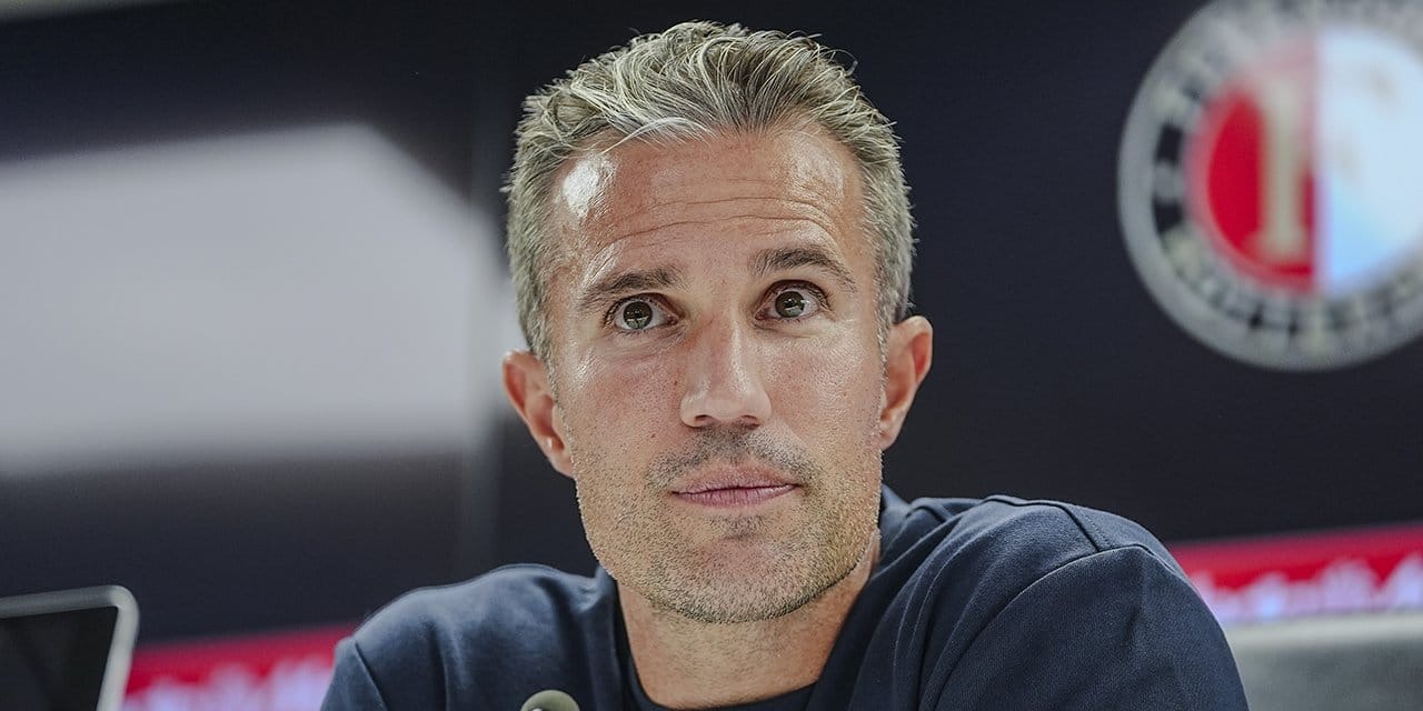 Van Persie: Kendimi evimde hissediyorum