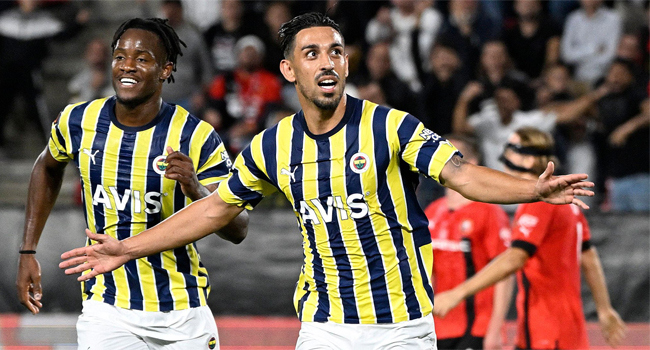 Fenerbahçe den müthiş geri dönüş