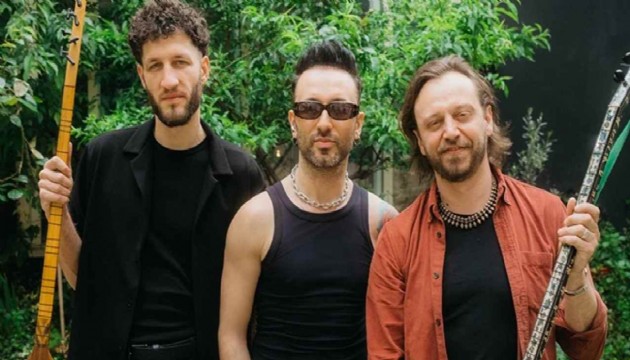 Mabel Matiz'in şarkısına erişim engeli