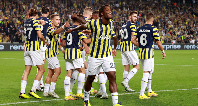 Fenerbahçe, AEK Larnaca yı eli boş yolladı