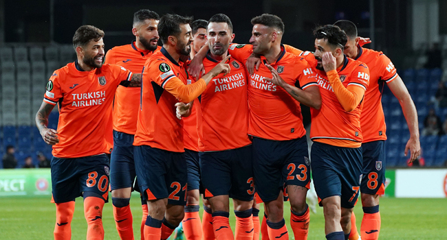 Başakşehir turu garantiledi!