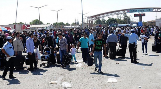 Binlerce Surliyeli  Kurban Bayramı  için ülkesine döndü!