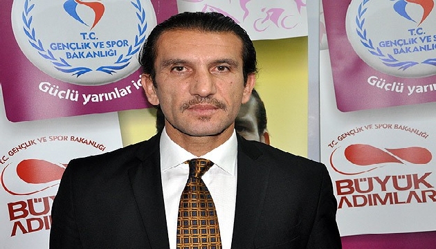 Rüştü Reçber Avrupa nın  en iyisi 