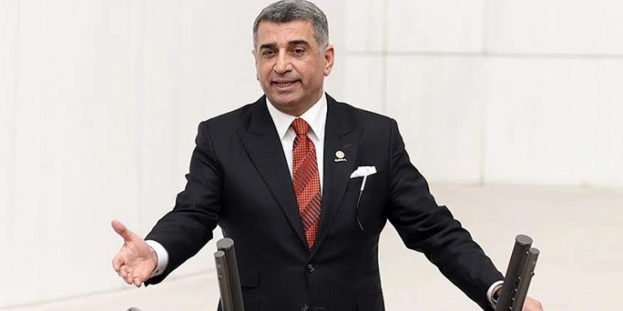 CHP li isimden DEM Partili Koçyiğit e  Kürdistan  tepkisi