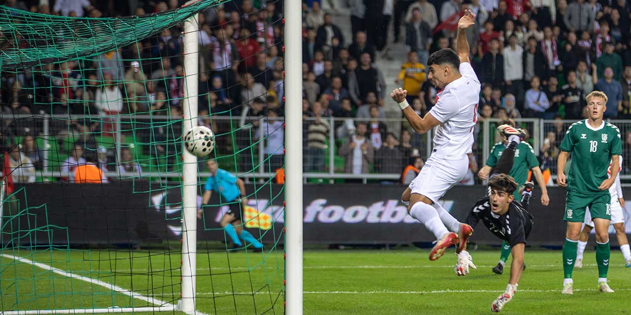 Milliler Litvanya yı 2-0 mağlup etti!