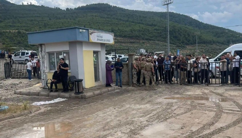 Son dakika! Osmaniye'de okulda öğretmene silahlı saldırı!