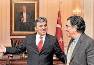 CUMHURBAŞKANI GÜL İLK KEZ RÖPORTAJ VERDİ:  KAYGILARI BİRLİKTE GİDEREBİLİRİZ 