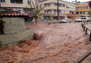 İstanbul da Sel Can Aldı