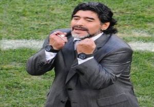 Maradona Bırakıyor mu?