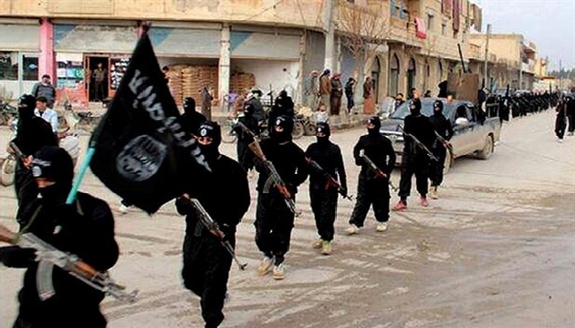 IŞİD yobazlıkta el artırıyor!