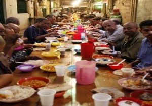 İftarda Hızlı Yenen Yemek ve Sigara Reflüyü Azdırıyor!
