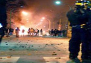 Fransa nın Banliyöleri Kaynıyor