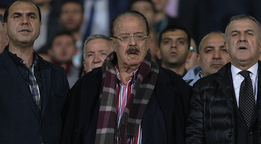 İlhan Cavcav dan şok Galatasaray açıklaması