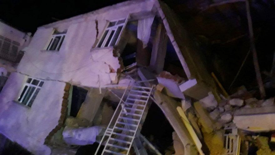 Son dakika: Elazığ da 35 artçı oldu
