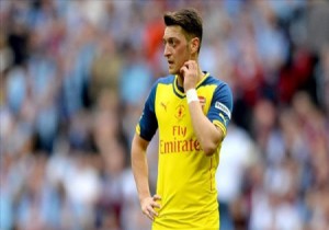 Mesut Özil e İtalyan devi talip!