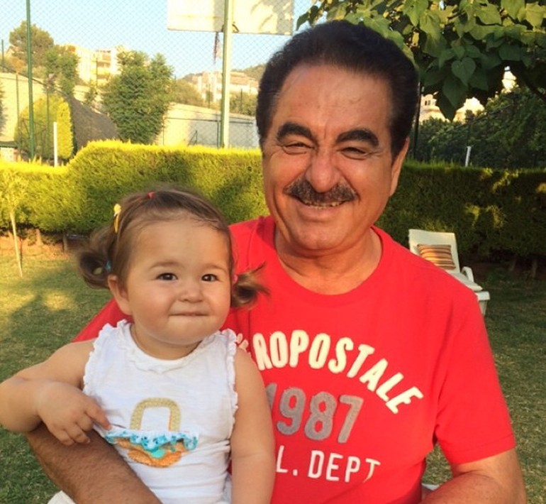 İbo nun kızından halay şov!