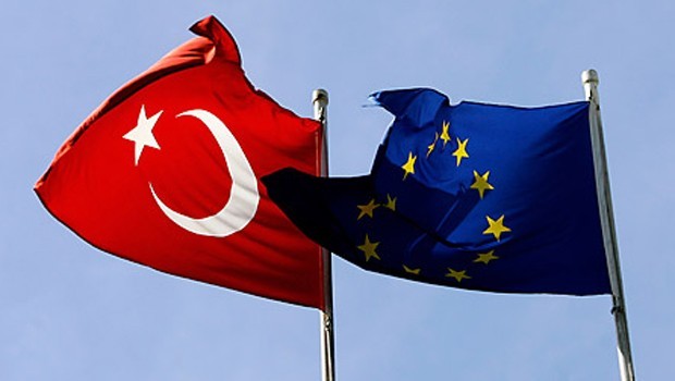 AB Türkiye ye vizeyi kaldıracak ama...