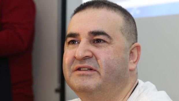 Şafak Sezer e stent takıldı!