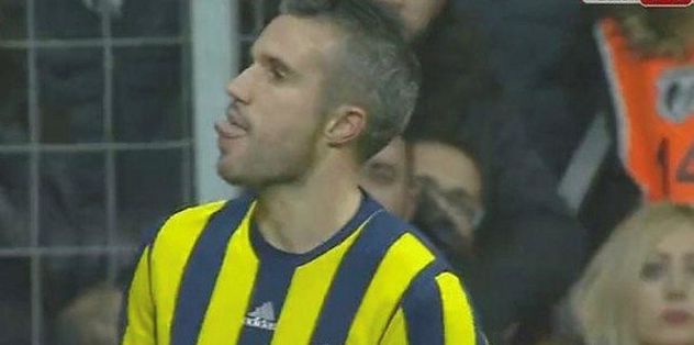 PFDK Persie nin cezasını açıkladı