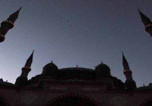 İsveç te Teröre Karşı Cuma Hutbesi