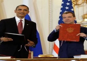 Medvedev den Obama ya Övgü