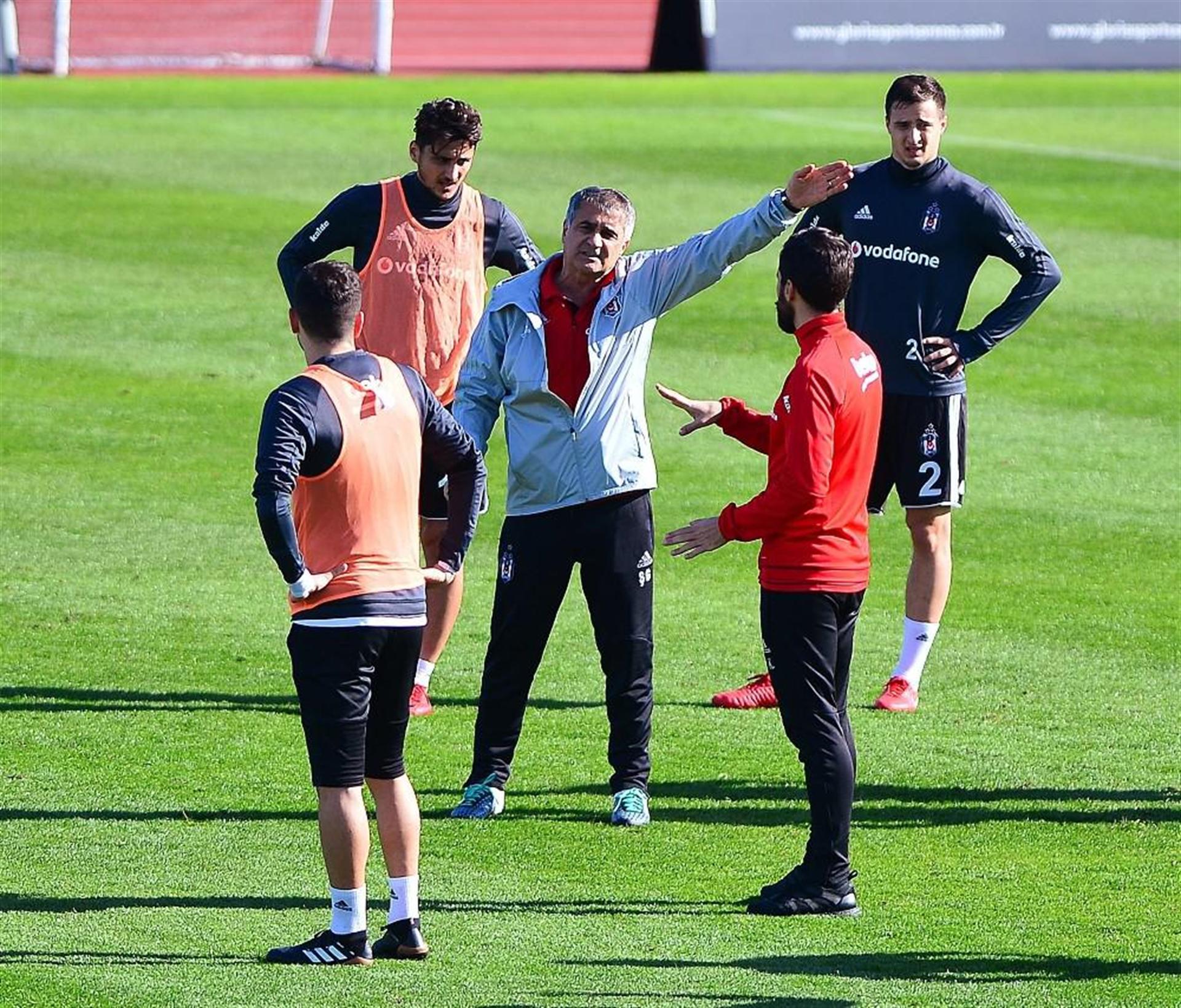 Şenol Güneş in parlattığı futbolcular