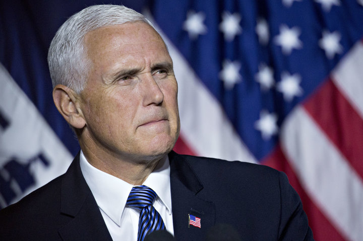 Pence, Biden hükümetini  Afganistan’da felakete yol açmakla  suçladı