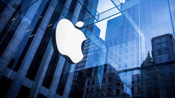 Apple müdürüne rüşvet suçlaması