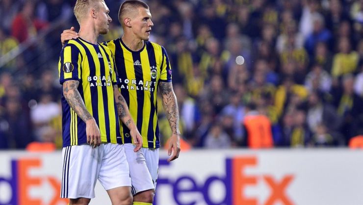 Kjaer ve Skrtel F.Bahçe de buluşuyor