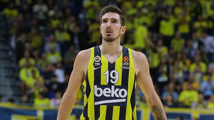 Fenerbahçe de Nando De Colo nun sözleşmesi uzatıldı