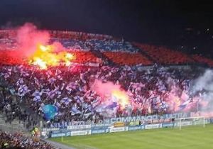 Aris’te Futbolcular Greve Gitti