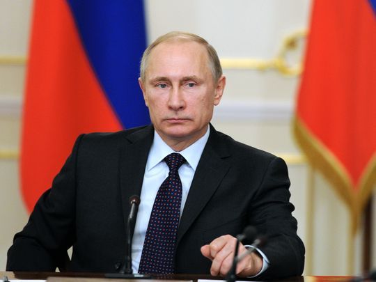 Putin kimi kastetti?