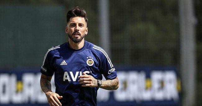 Jose Sosa takımla çalıştı!