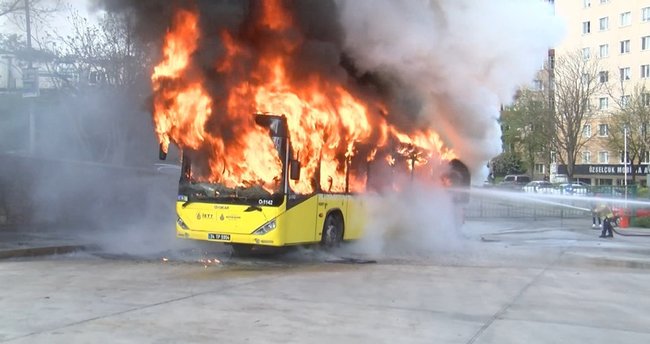 İETT otobüsünde yangın çıktı!
