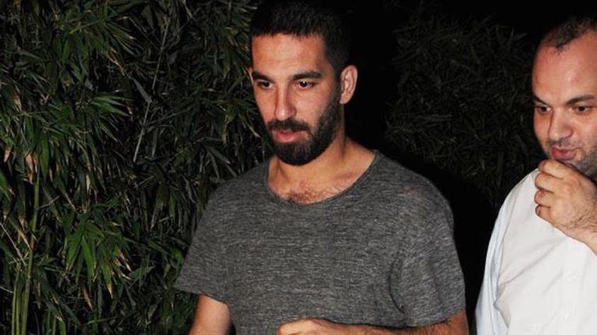 Arda Turan dan umre açıklaması