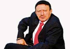 Mustafa Topaloğlu nun karısı sinir krizi geçirdi!