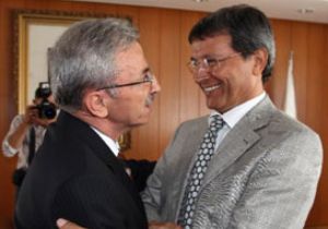 Birinci, Halaçoğlu ndan Görevi Devraldı