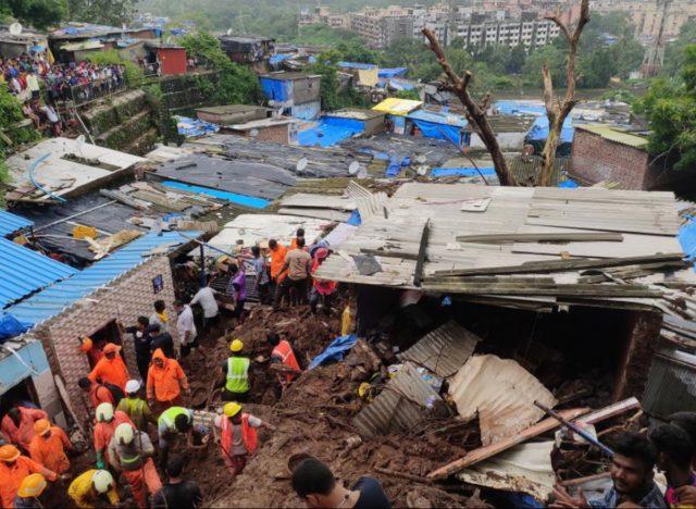Hindistan da toprak kayması: 25 kişi hayatını kaybetti