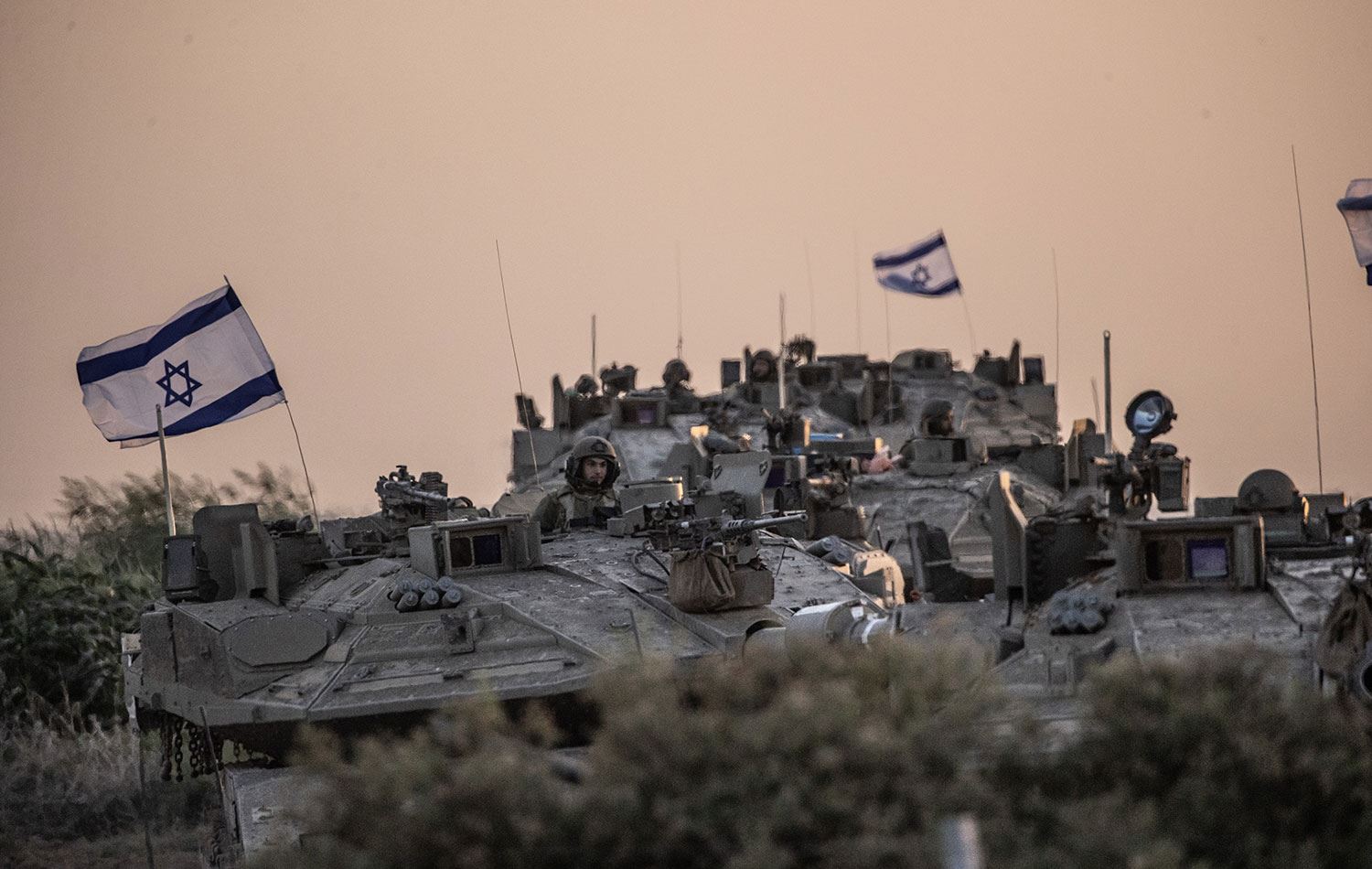 İsrail ordusu, Gazze deki 5 tugayını geri çekme kararı aldı