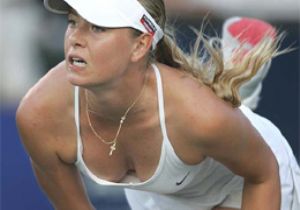 Sharapova İstanbul`u Sildi