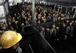 Maden İşçileri İş Bıraktı