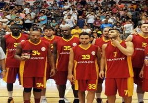 Derbi Galatasaray ın
