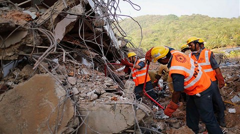 14 yaşındaki çocuk inşaatta düşerek öldü