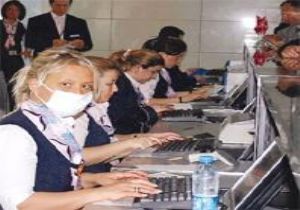 Domuz Gribi Maske Satışlarını Patlattı