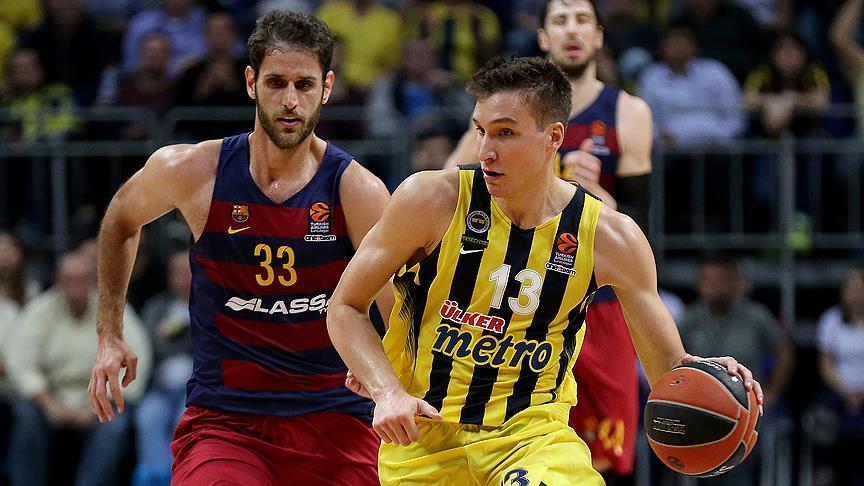 Fenerbahçe Barca yı uzatmada geçti