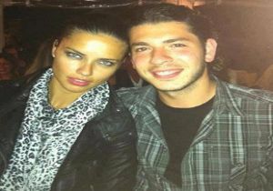Adriana Lima Takipçilerini Şaşırttı!